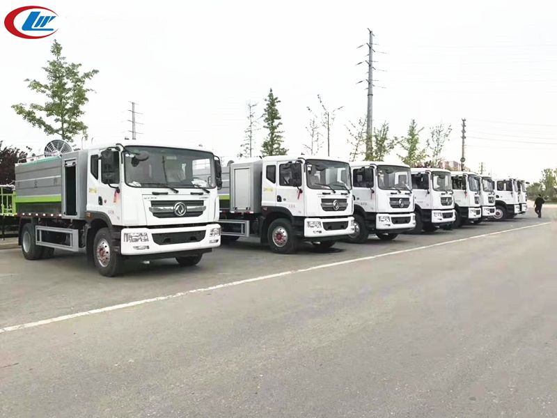 12噸D9霧炮車 12噸D9霧炮車