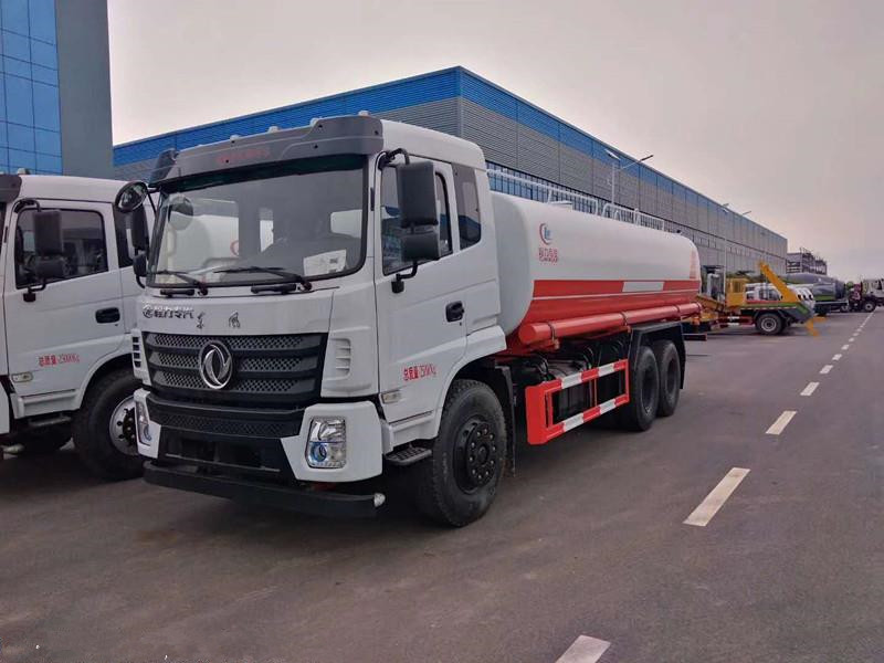 20����ˮ܇�r(ji��)��--Һ�����Ƽ��g(sh��)��20����ˮ܇�r(ji��)���еđ�(y��ng)�ü��l(f��)չǰ��